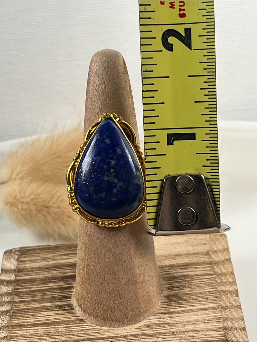 Goldtone Statement Lapis Lazuli Gemstone Ring Size 6.75 - Picture 4 of 9